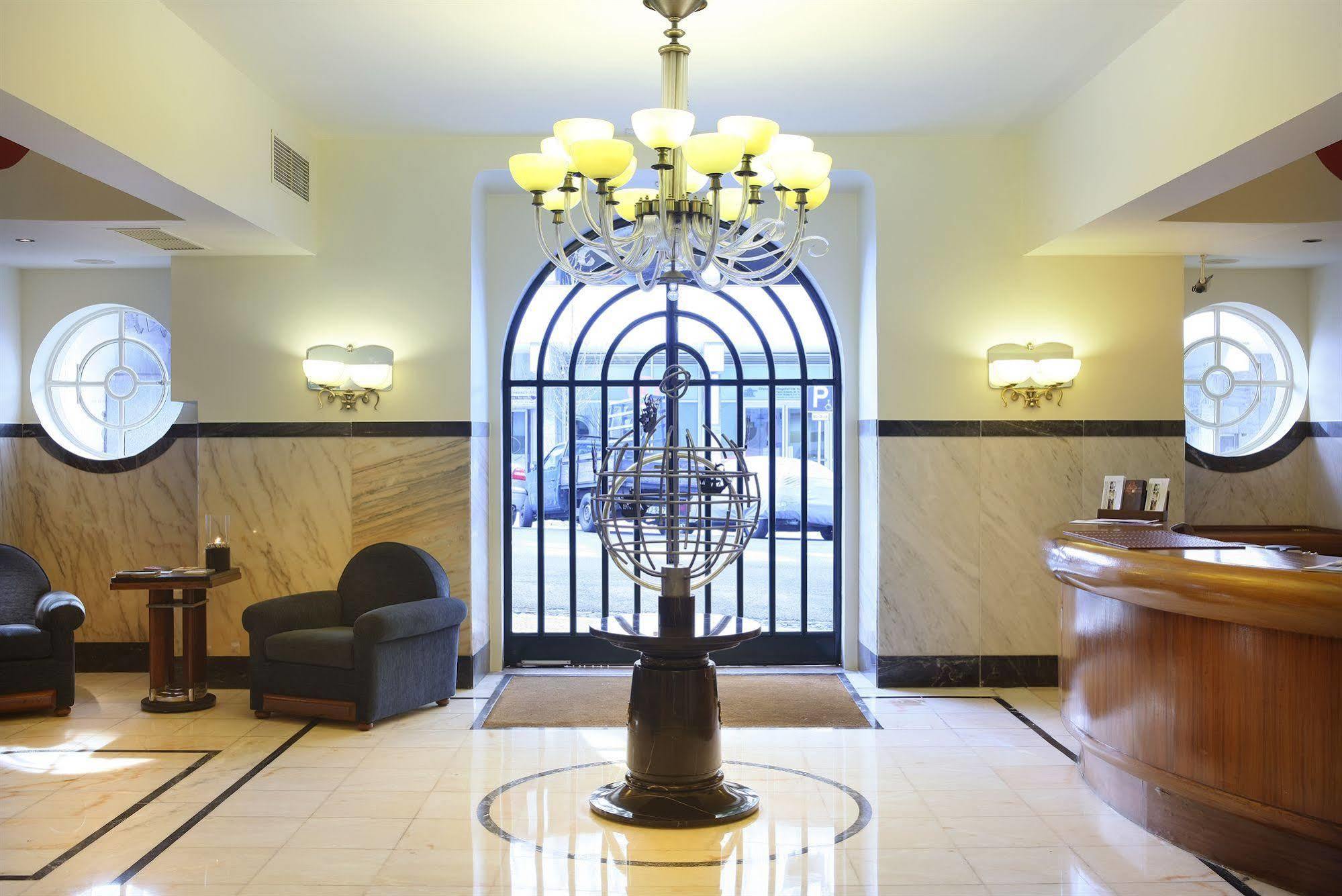 Britania Art Deco - Heritage Collection - Avenida Lisboa